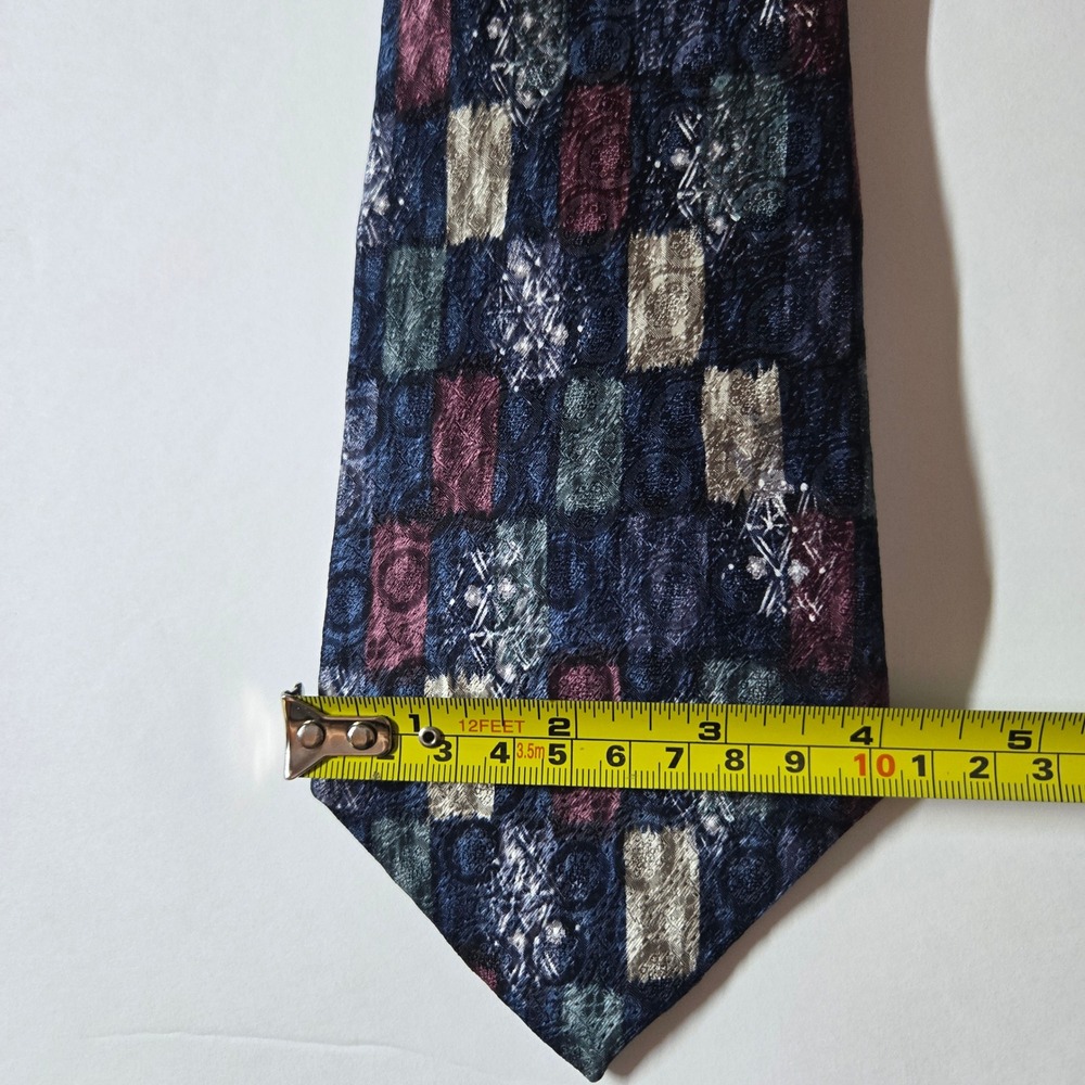 Van Heusen Silk Tie Men's Geometric Pattern Blue Burgundy Green Necktie - Picture 2 of 4